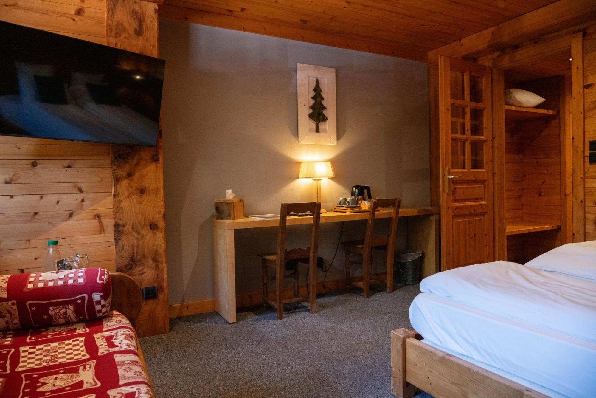 Basic Triple Room